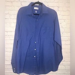 Van Heusen Men’s Long Sleeve Blue Dress Shirt